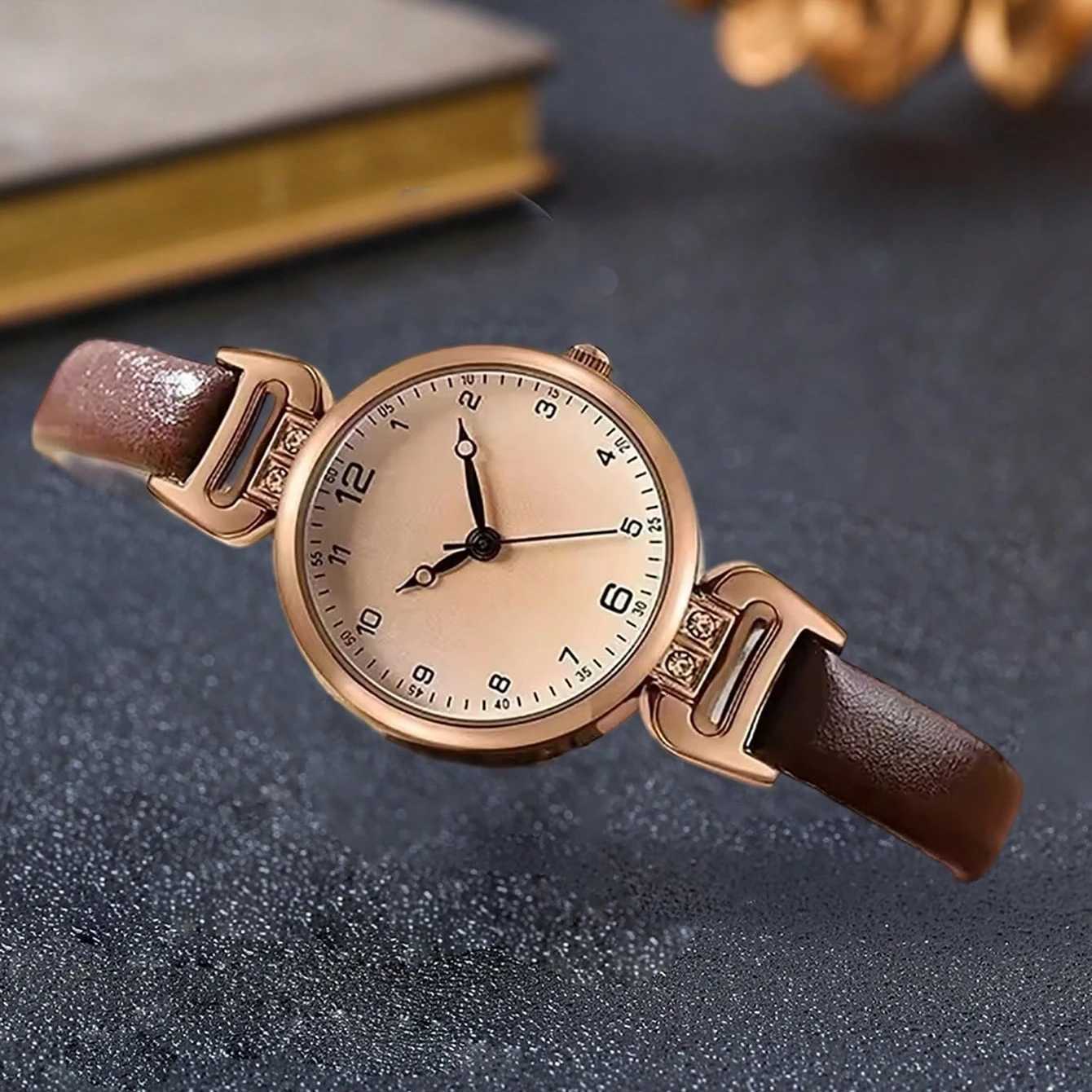 Ladiesstrap circar digital small dial retro British style niche light luxury fashionable quartz watch suitable for daily wear X250904