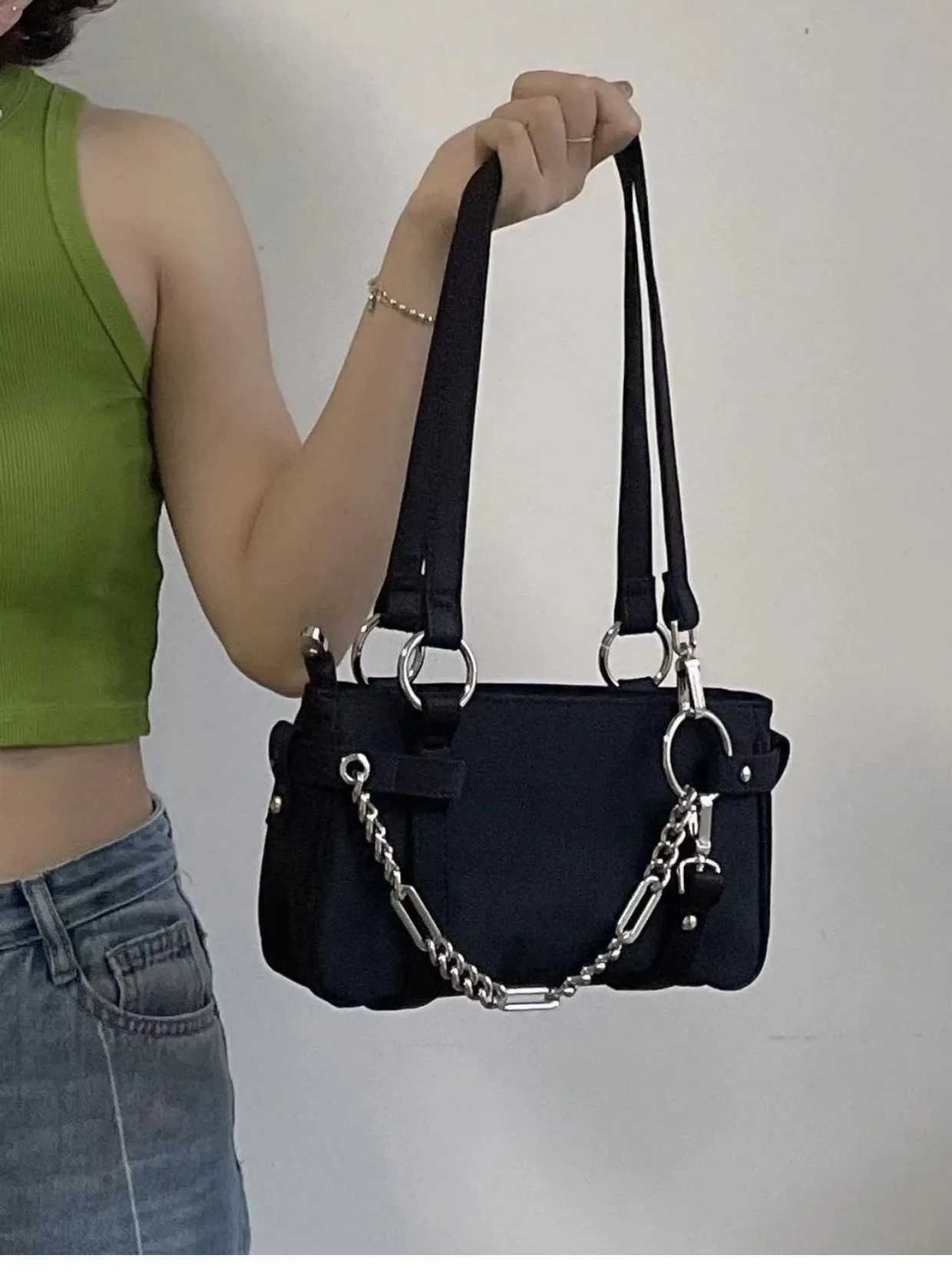 Fashion Design Gothic Chain Ladies Underarm Bag Sweet Cool Y2k Women Square Shoulder Bags Black Pop Female Tote Handbag Purse Z250903