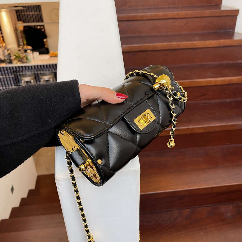 Babylon Fragrant Wind Lingge Chain Small Golden Ball Cylinder Simple Camellia Single Shoulder Crossbody Bag