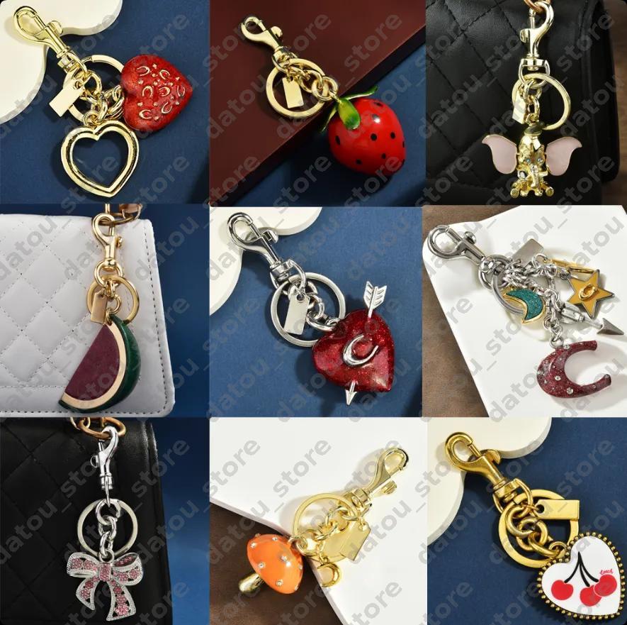 Luxury Designers Keychains Letters Cherry Bag Charm Women Key Rings Keychain Mushrooms Glittery Resin Key Chain Lanyards