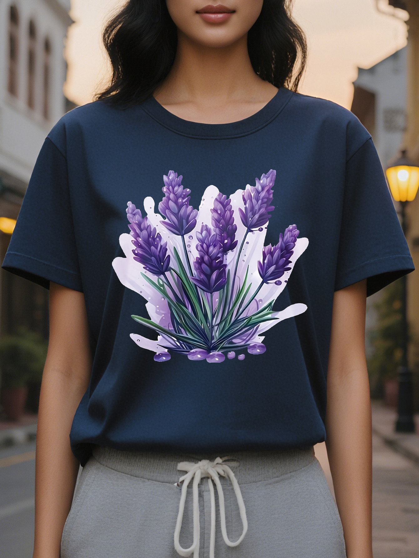 Large XL Lavender Tee Lightweight Cotton Women's Floral Print T-Shirt Casual Short Sleeve Round Neck Perfect for Spring Plus Size