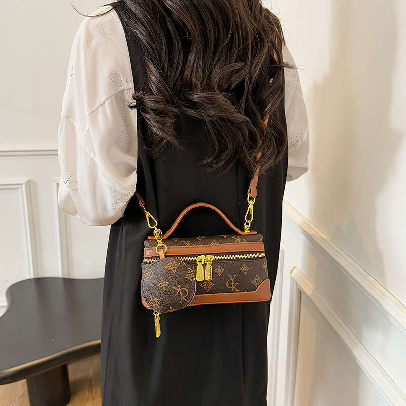 2025 Women Designer Bags Small Square Box Bag New Pattern Printed Phone Shoulder Luxury Crossbody Bag for Women