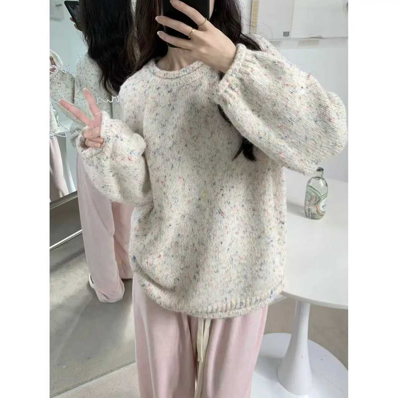 New Sweater Color Retro Knitted Sweater Curled Edge 2025 AutumnWinter New Top Lazy Loose Round Neck M250904