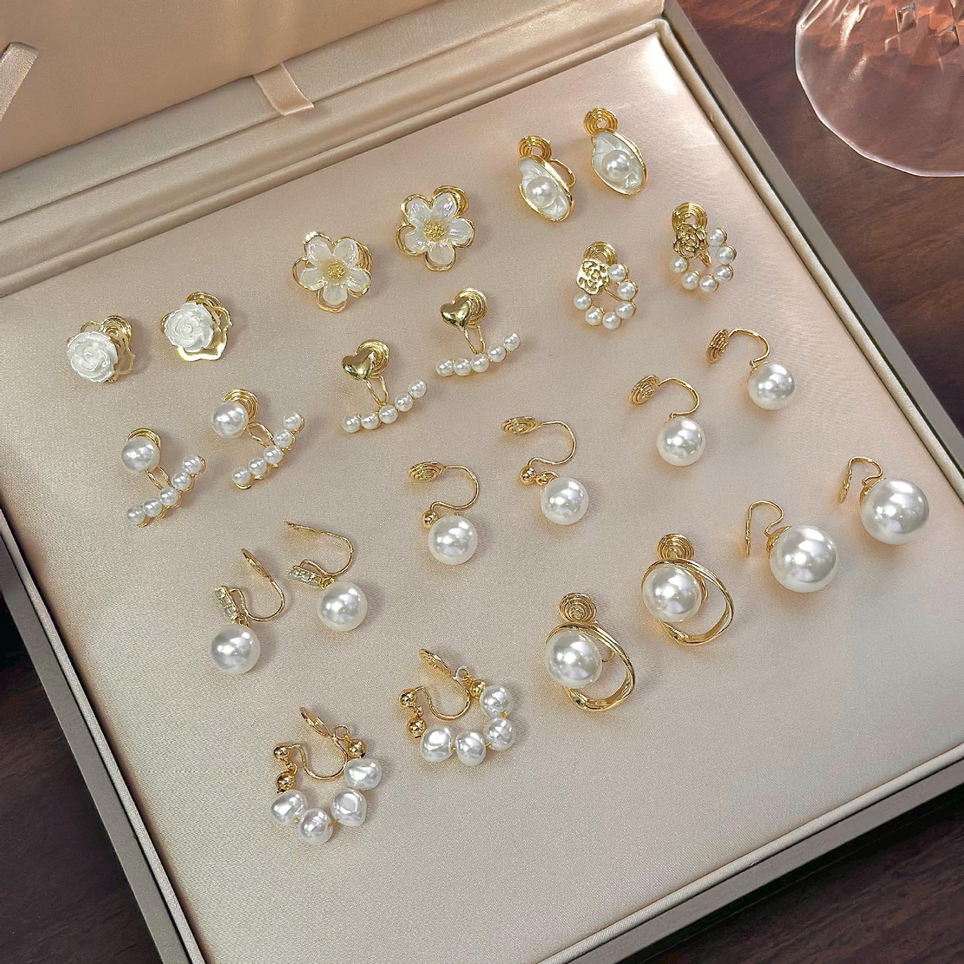 Mosquito Coil Clip Earrings With No Piercing Or Damaging Design Luxurious And Free Shipping Earrings For Women Fashionable And Elegant Multifunctional