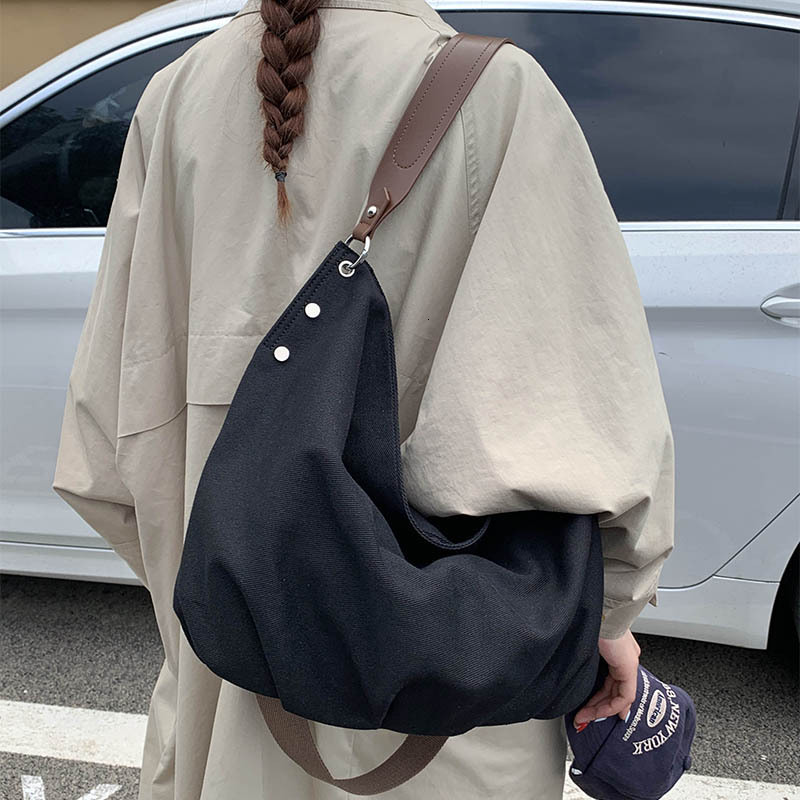 2025 autumn new Japanese style niche design versatile casual retro fashion style handbag crossbody bag designer shoulder bag