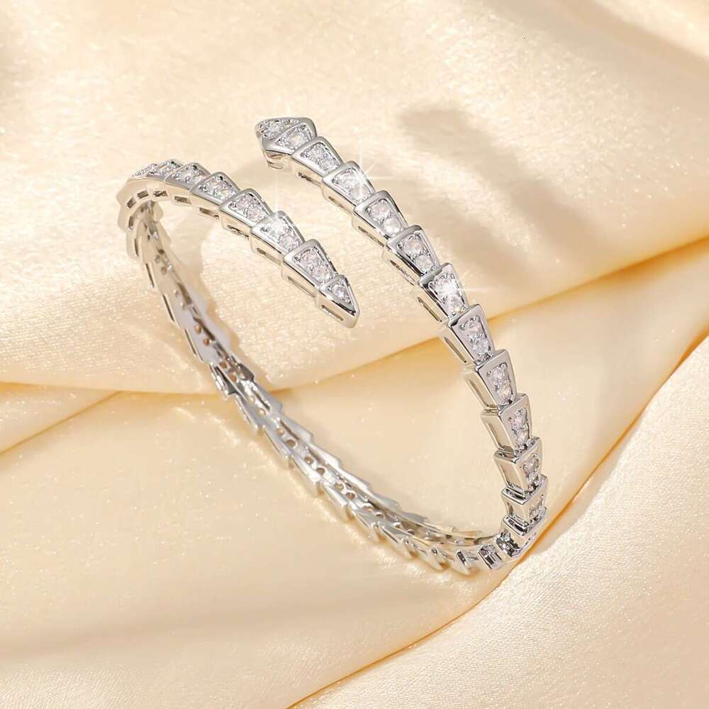 DH collections Women's Popular Round Diamond Full Zircon Bracelet, Ladies' Light Luxury Temperament Circular Bangle, Cross - border Best - s