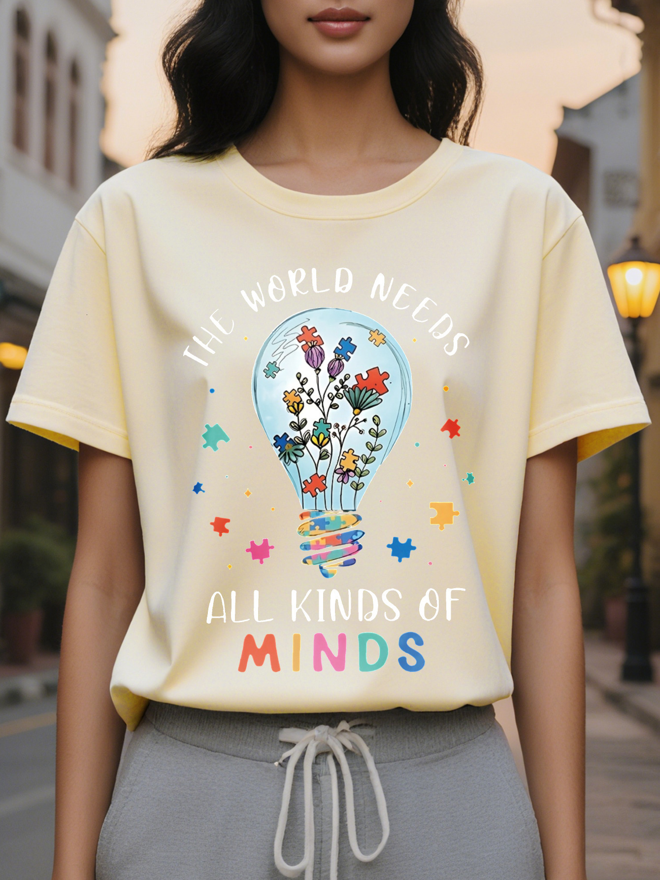 Large XL Women's Autism Awareness Neurodiversity Graphic Print T-Shirt The World Needs All Kinds of Minds Light Bulb Floral Plus Size