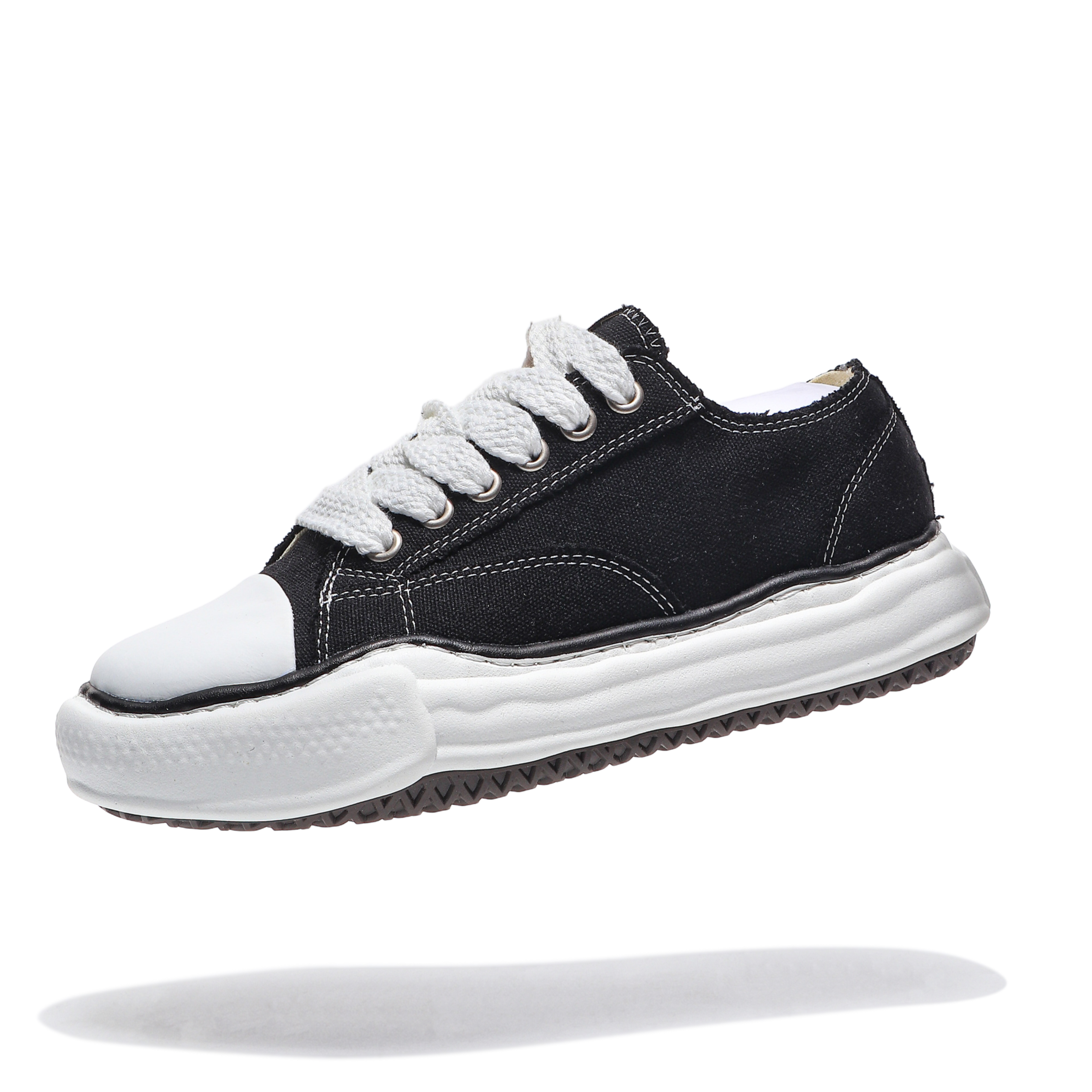 New Design Unisex Retro Platform Canvas Sneakers Trendy Versatile Height Increasing Large Sizes 36-47 Athletic Shoes Street Cool Women Men Bestselling