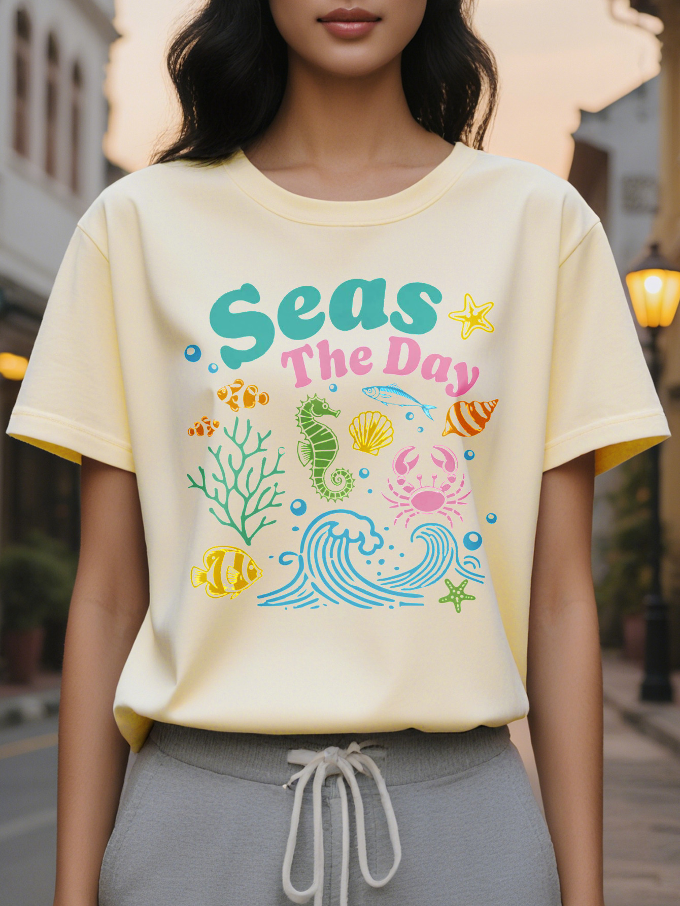 Women's Seas the Day Pattern Sleeve T-shirt Casual Round Neck Colorful Marine Life Design Autumn and Winter Fashion