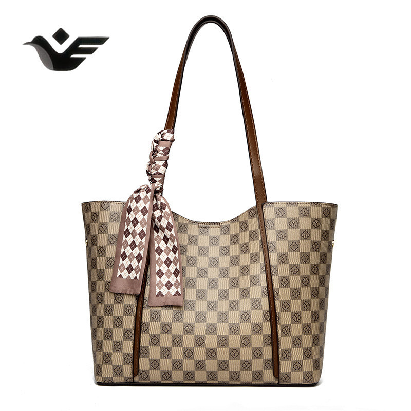 Feiyan Free Shipping New Designer Bag Luxury Shopping Bag Large Capacity Women's Tote Bag High-end Fashion Casual Commuter Shoulder Handbag Old F