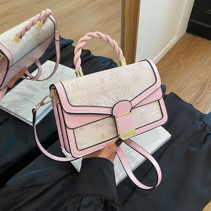 DHEssentials 2025 Butterfly Embroidery Flap Bag Minimalist Luxury Crossbody Purse