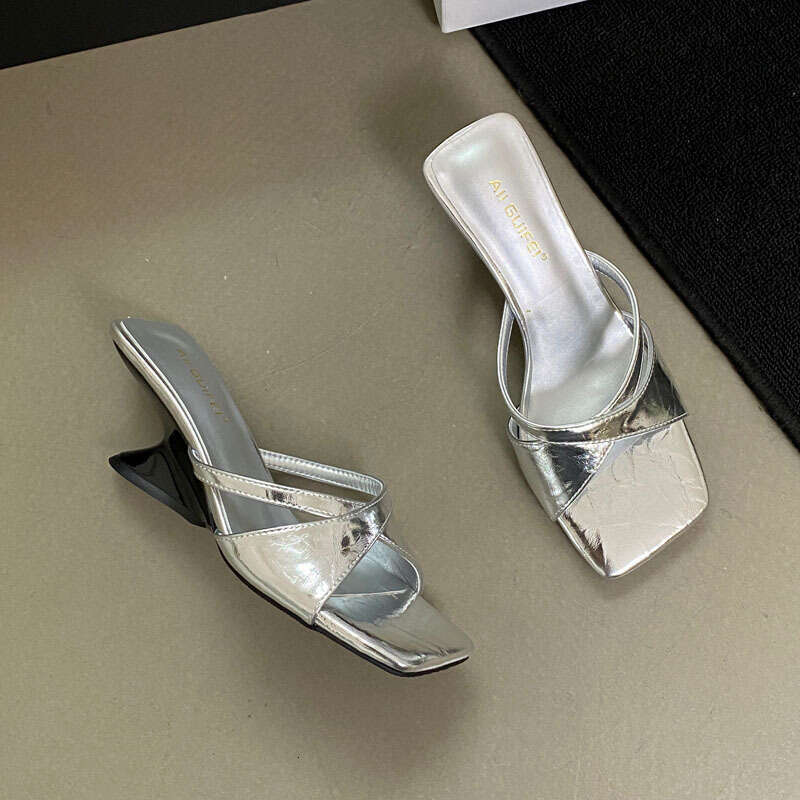 New Chinese Style National Trend Irregular Wedge Open-Toe Sandals for Women Summer Niche Design Squ Toe Designer Shoe High Heel One-Strap Slippers