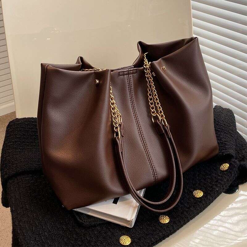 New Soft Texture Women's Fashion Casual Chain Single Shoulder Large Capacity Commuter Tote Bag Trendy
