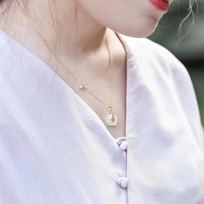 sNew silver Hetian white jade square pendant necklace exquisite gold cold wind light luxury charm noble women brand jewelry