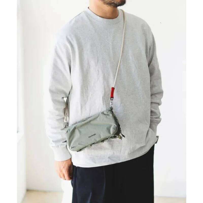 Portable Commute Water Bottle Trendy Brand Mini Shoulder Bag Nylon Material Soft Handbag For Young Adults