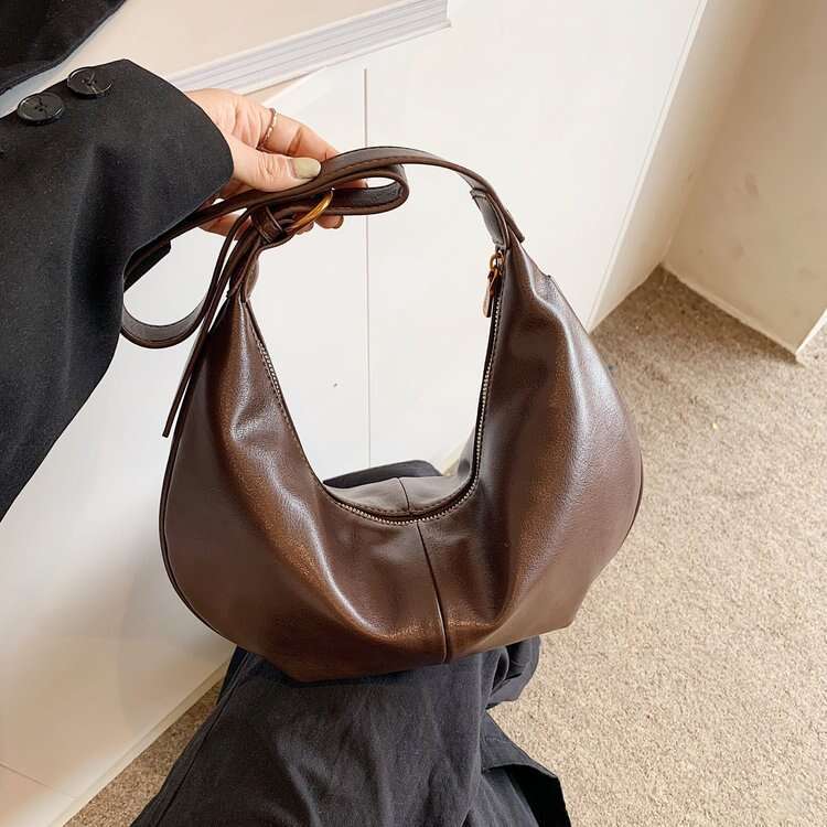 Single Shoulder Tote for Women, Large Capacity, 2025 New Spring Summer Casual Versatile High-Quality Texture Crossbody Dumpling Bag