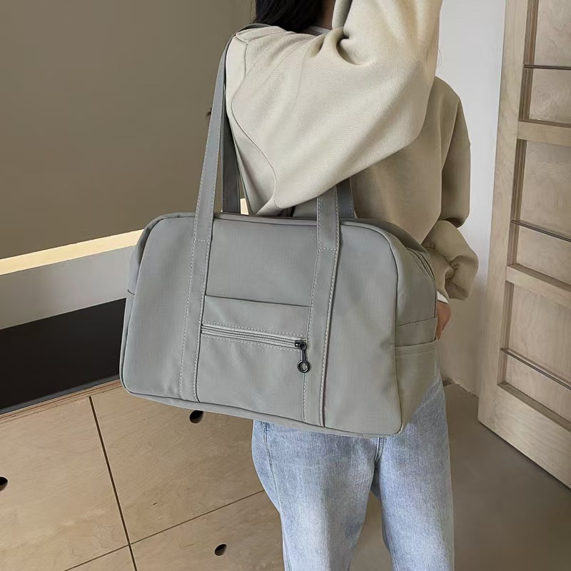 Large Capaci Nylon Tote Women's Casual Single oulder Bag for Commuting Traveling And Outings 2025 New SleShopping storage handbag