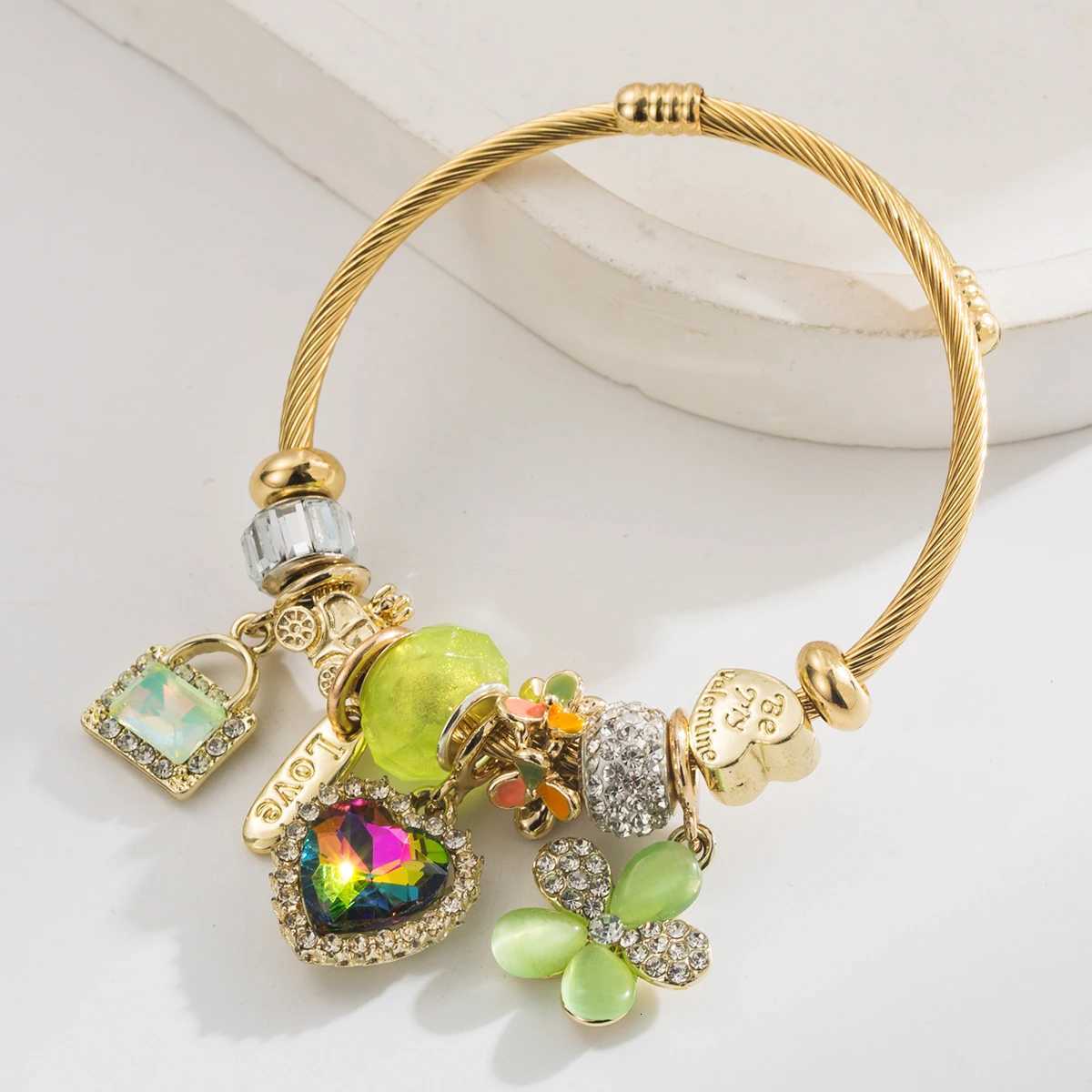 Cross border Hot Selling Panjia Stainless Steel Bracelet Fashionable And Sweet Lock Shed We Pendant Highend Y250904