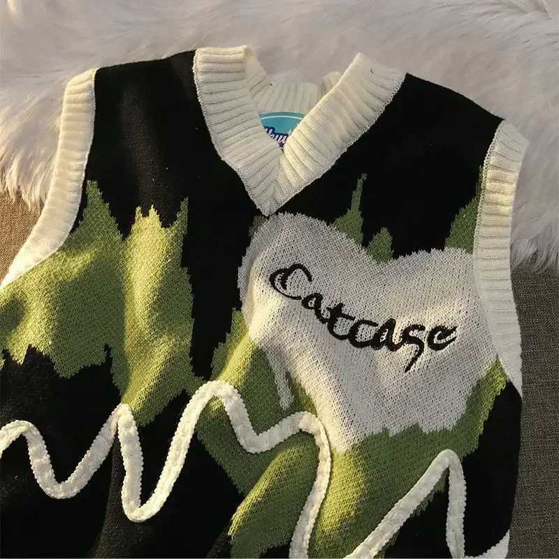 Sweater Man Korean Popular Clothes V Neck Vintage Waistcoat New In Casual Reviews Streetwear High Quality Y2k Knit Vests for MenXJ250904