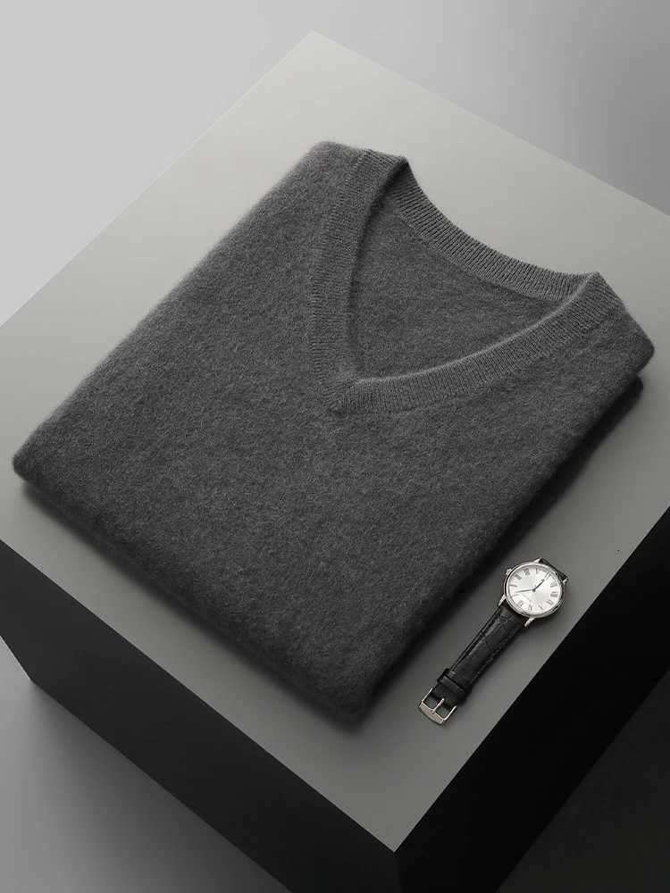 Basic Autumn Winter Sweater Vest 100 Merino Wool Vest Mens Vest Pullover VNeck Warm Sleeveless Commut Versatile Waistcoat TopXJ250904