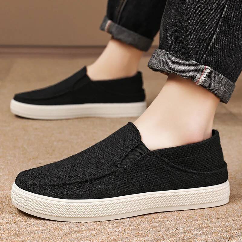 Male Summer Casual Low Top Comfortable Old Beijing Canvas Shoes Breathable Soft Sole Vulcanized Sneakers for Men ddmysaturn