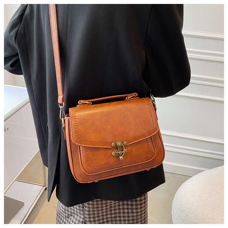 Luxury bag New Square Style Handbag PU Leather Retro Lock Buckle Popular Fashion Versatile Women s Minimalist Small Bag