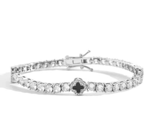 Fashion ladies 4mm 925 silver moissanite cool four-leaf clover lucky four-leaf clover moissanite tennis bracelet,'s Day gift