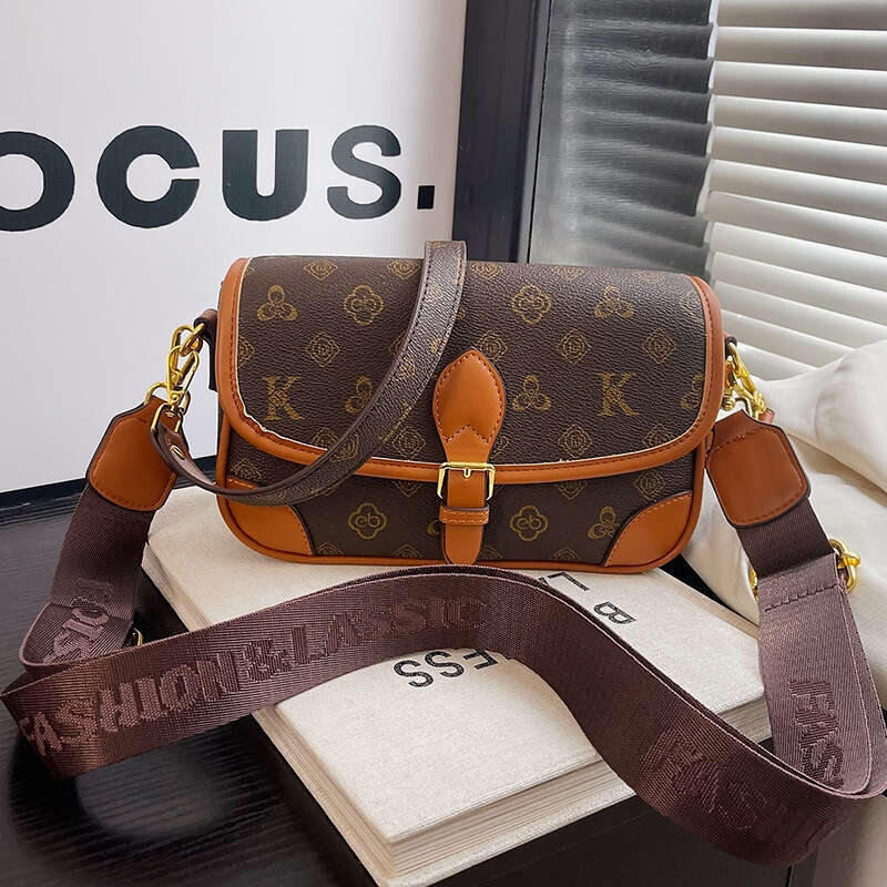 Designer Bags Wide Strap Bag Small Square Bag for Women 2025 New Pattern Printed Saddle Womens Shoulder Crossbody Bag