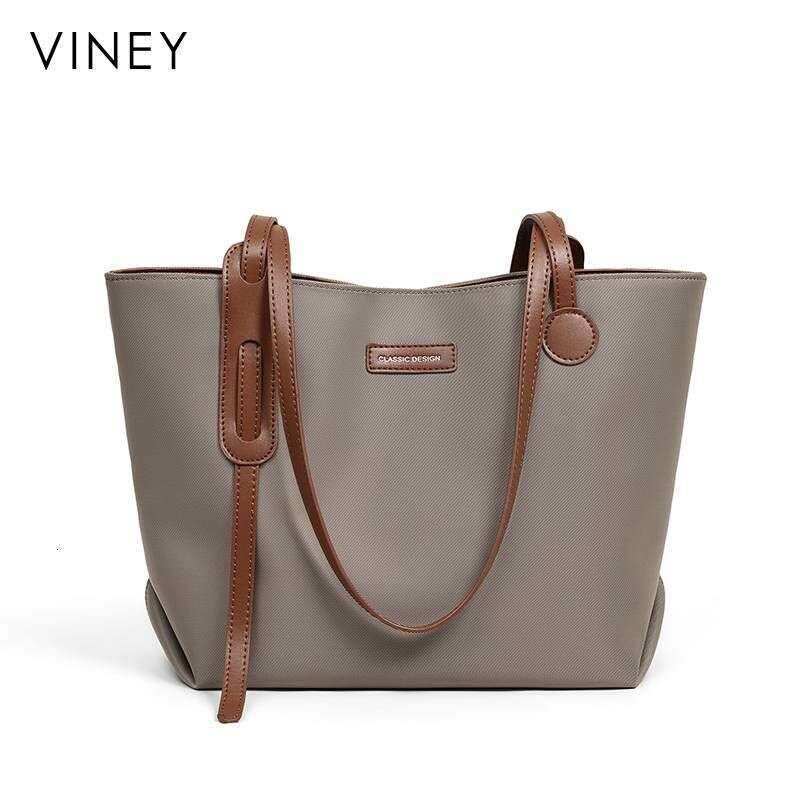 Niche High-capacity Tote Bags For Women 2025 New In Versatile Canvas Shoulder Bag Commuting Shopping Waterproof Totes Womens Bag