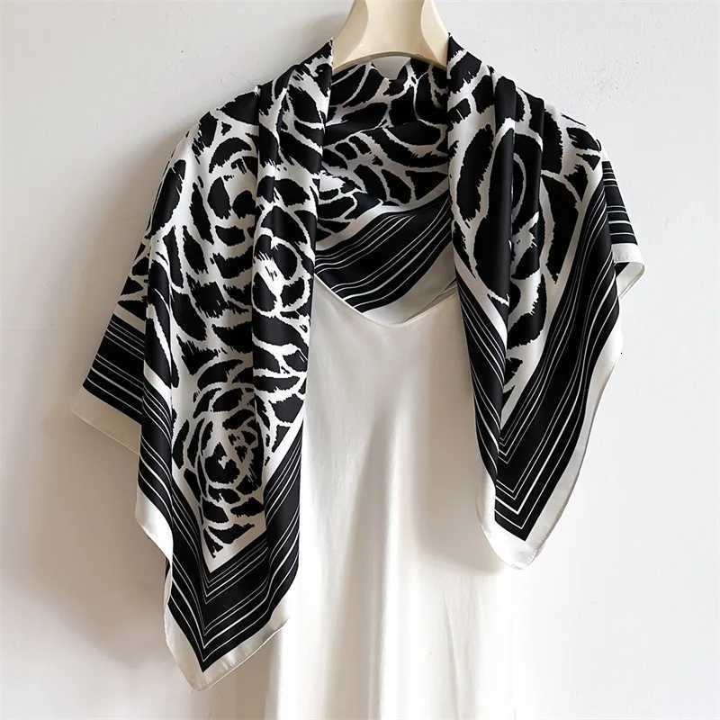 Designer Print cloth Flower Square Shawl Popar 90X90cm Band Kerchi Luxury Sunscreen Silk Scarves Wraps Muffr Hijab Haiand G250904