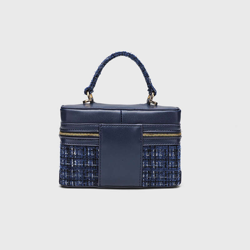 DHEssentials 2025 Summer New Cross Border Box Square Bag Women's Wool Blend Chain Small Bag European Retro Fashion Handheld Bag Blue