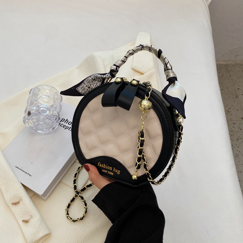 High-end small round bag for women 2025 new style handbag versatile diamond embroidery temperament versatile shoulder messenger bag