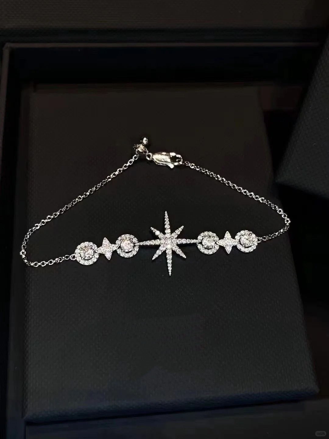 High Version Snow White Series Necklace Bracelet Ring Earrings For Women Designer Luxury Free Shipping Elegant Luxury Gift For Girlfriend