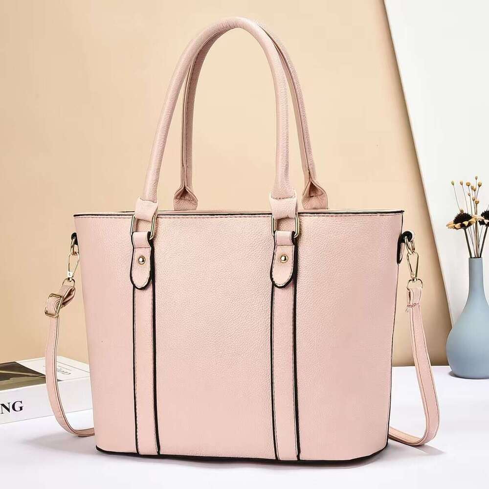2025 New Trendy Stylish Fashionable Elegant Women's Single Shoulder Handbag Crossbody Bag