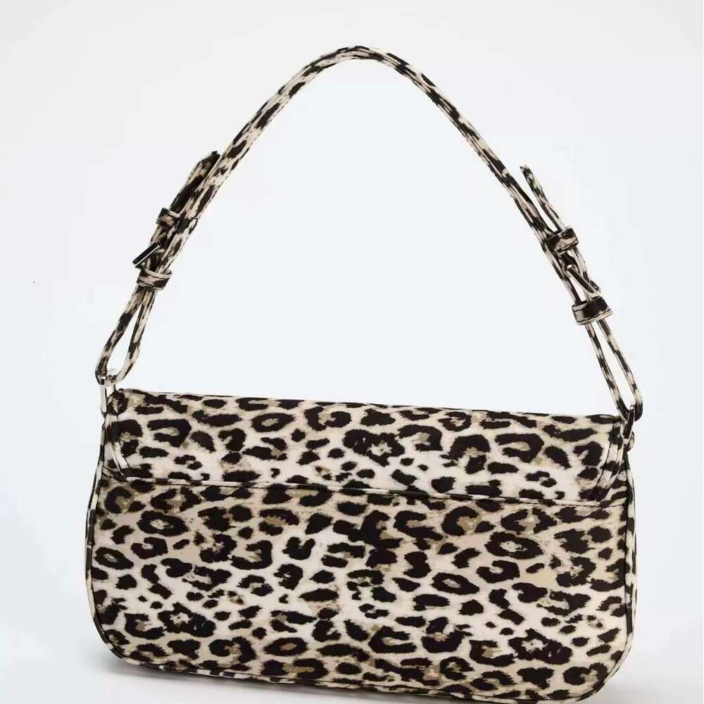 Luxury bag Leopard print for women in spring and summer niche French style shoulder diagonal cross han underarm