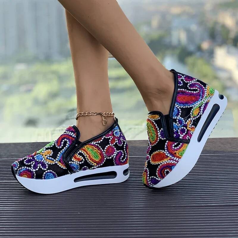 Spring Autumn Slip on Casual Shoes for Embroidery Thick Platform Sneakers Women Breathable Mesh Loafers ddmysaturn