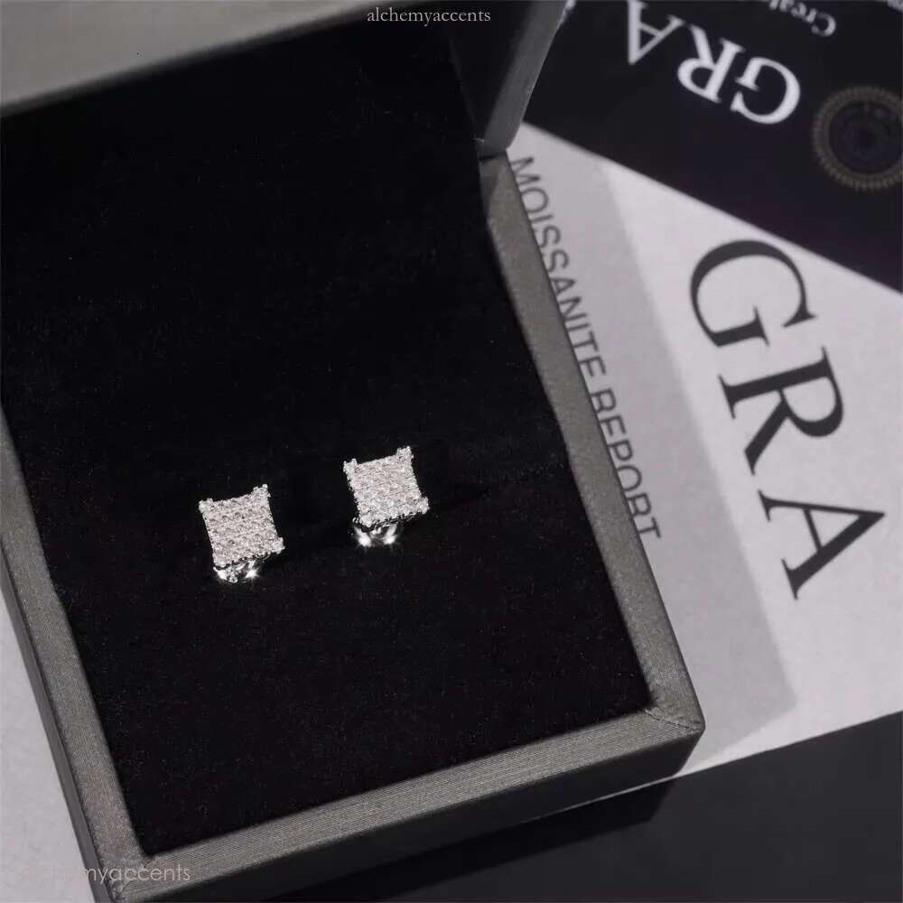 Hip Hop Bling Iced Out Ear Studs Unisex VVS Moissanite Dia White Gold Plated Sterling Sier Stud Earring for Women