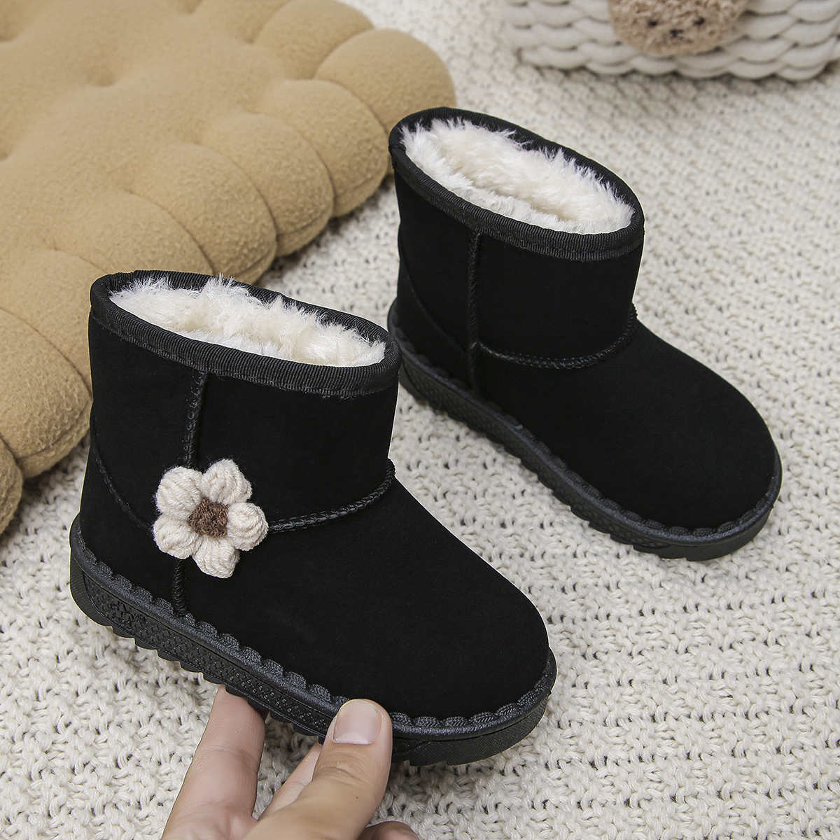 Leather snow boots for women - short boots