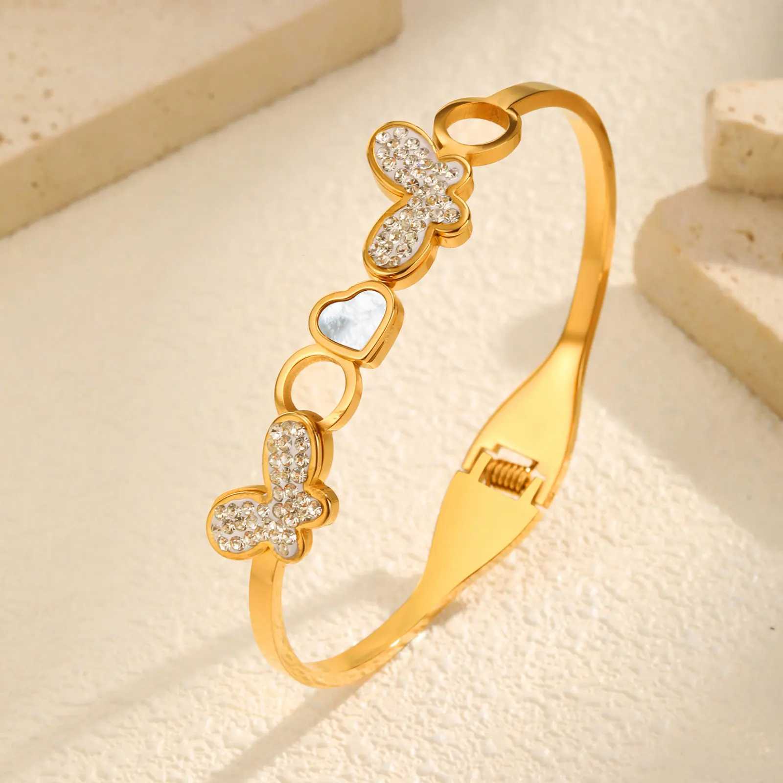 Luxurious Bracelet Stainless Steel Jewelry Sparkling Rhinestones Bangles Trend Gold Color Bracelet For Women Gift Y250904