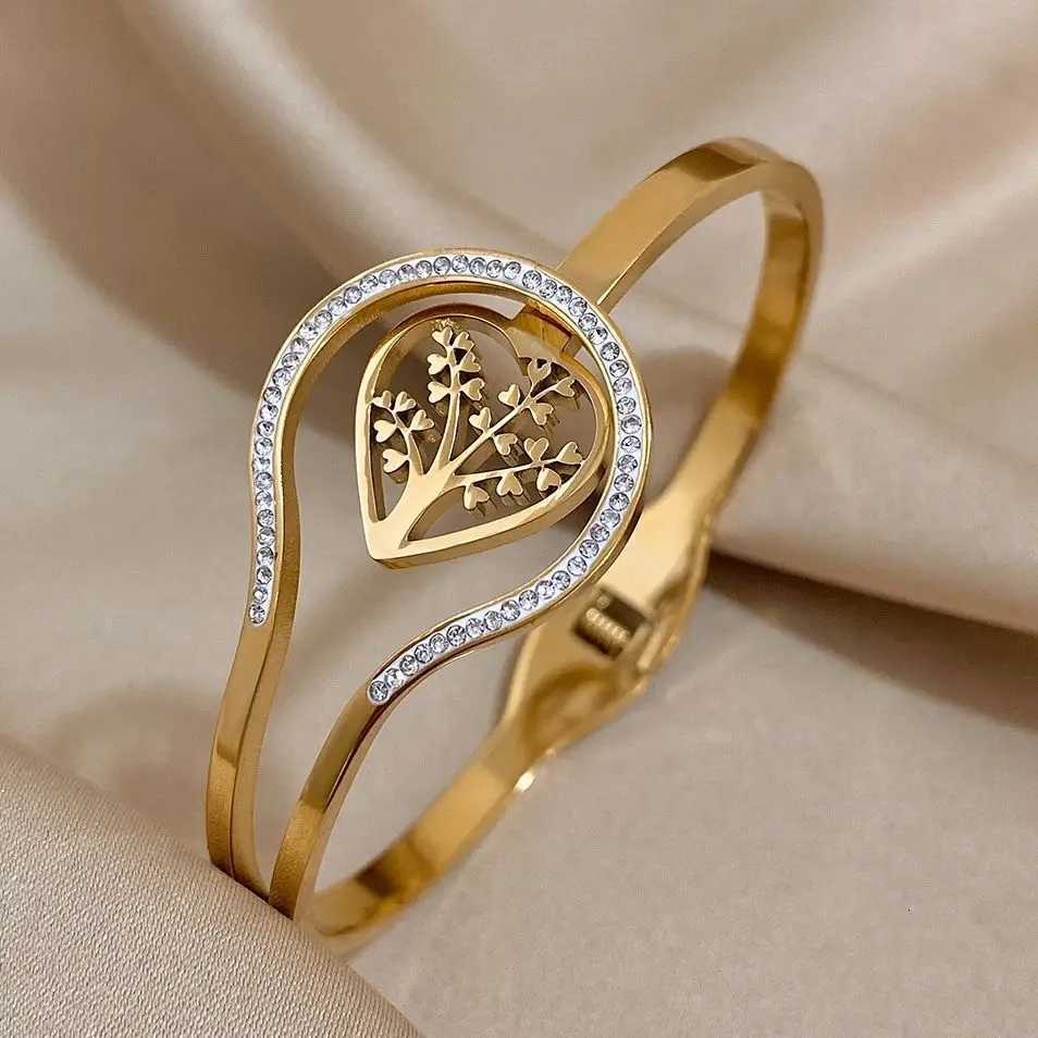 Exquisite Life Of Tree Cuff Bracelet for Women Fashion Gold Plated Stainless Steel Bangle Bracelets Jewelry Gifts Y250904