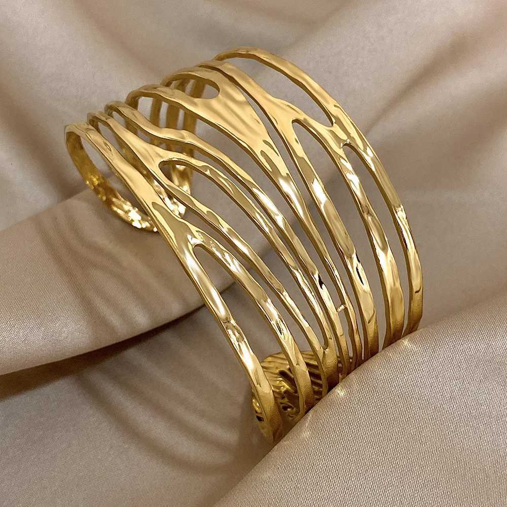 Irregular Geometric Hollow Stainl Steel Cuff Bracelet Exaggerated Gold Silver Color Wide Open Bangles Waterproof JewelryXJ250904