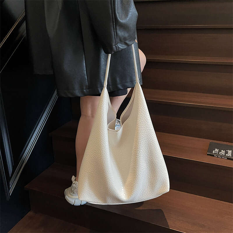 Large Capacity 2025 New Simple Casual Commuter Underarm Mother-Daughter Single Shoulder Tote Bag for Women
