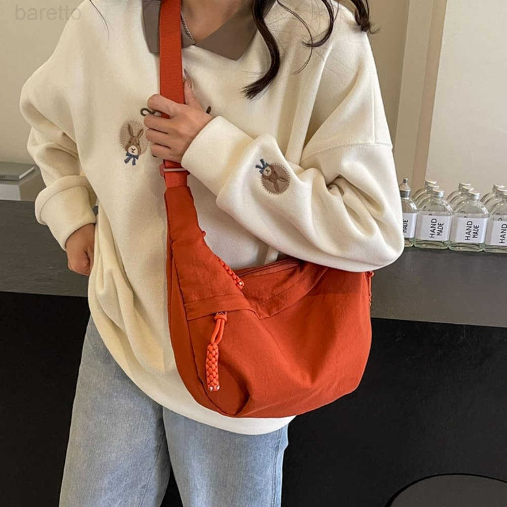 Nylon Crossbody Bags for Women Trendy Medium Crescent Bag Lightweight Woman Over Shoulder Purse with Zipper M250903