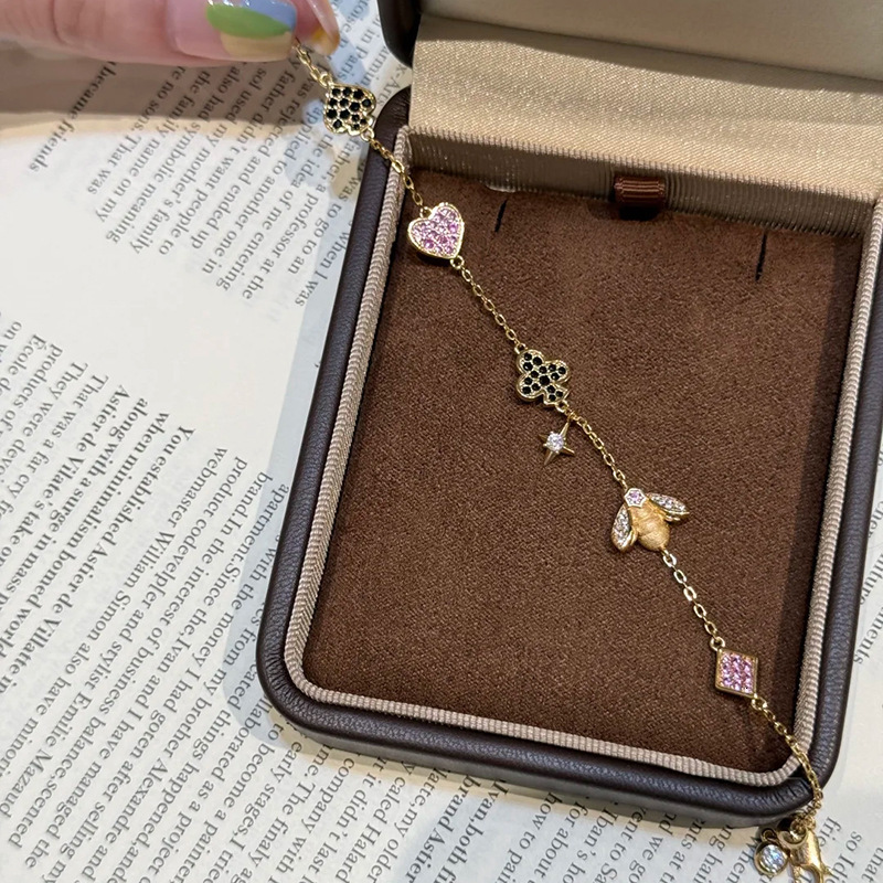 Brushed Little Bee Vintage Style Exquisite Versatile Bracelet Niche Design