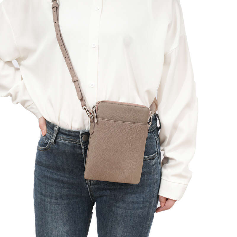 Genuine Leather Fashion Niche Design Shoulder Trendy New Cowhide Phone Crossbody Small Bag for Women designer wallet B5