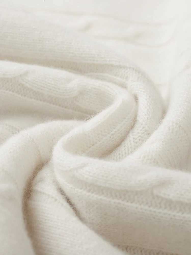 Chic Preppy Style Mens Pullover Vest Autumn Winter 100 Merino Wool Sleeveless Knitwear Thick VNeck Casual Sweater WaistcoatXJ250904