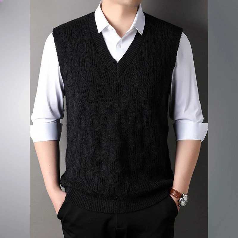 V Neck Warm Sweater Man Solid Color Knit Vests for Men Thick Waistcoat Top Open Smooth Korean Style Knitwear Woven High QualityXJ250904