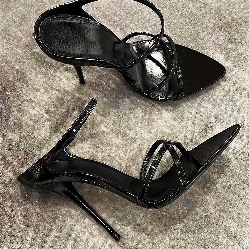 2025 designer's new pointed patent leather single strap fashionable multifunctional high-heeled women's sandals