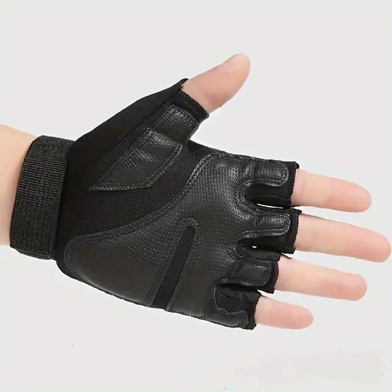 Tactical Gloves Black Hawk Tactical Army Fans Outdoor Anti Cutting Sports Protection Anti Slip Motorcyc Riding Men and WomenXJ250904