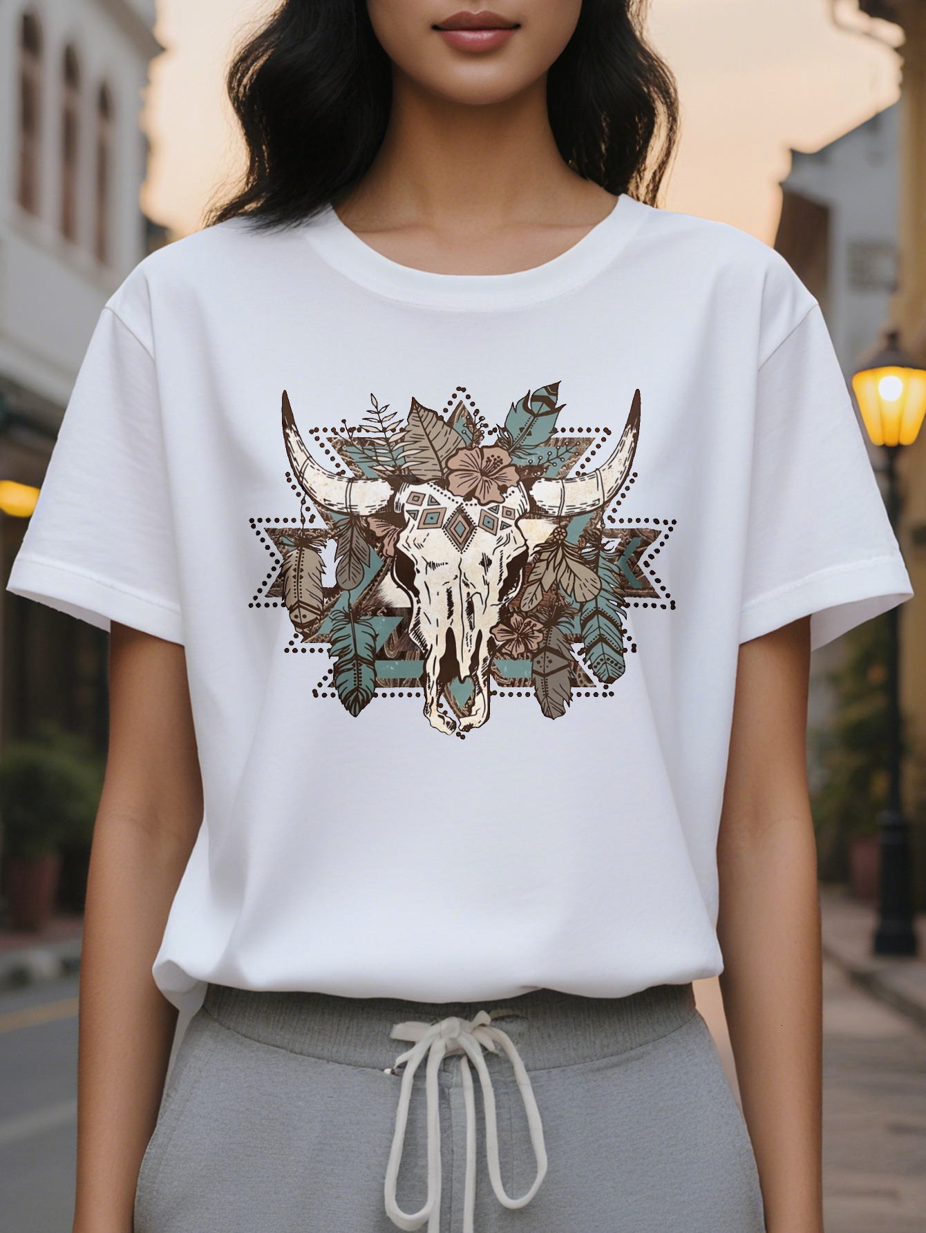 bull skull print T-shirt, short sleeve, round neck, casual top for summer and spring women